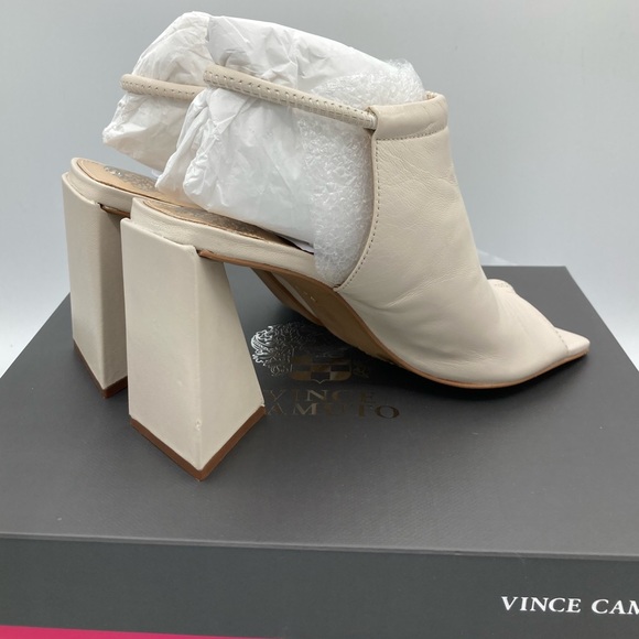 NWT VINCE CAMUTO AVANGILA Leather HEELS SIZE 6 M - Picture 13 of 14